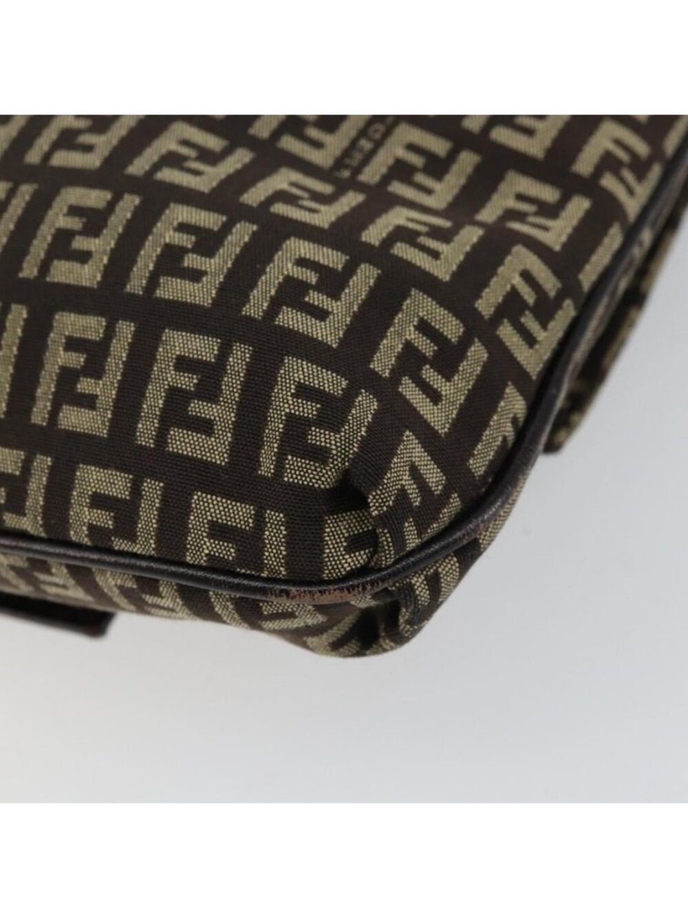 Authentic FENDI Zucchino Canvas Mamma Baguette Shoulder Bag Brown Silver - Picture 4 of 16